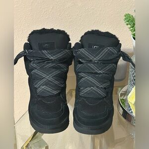 UGG Highmel Black Suede Sneakers Boots Size 7